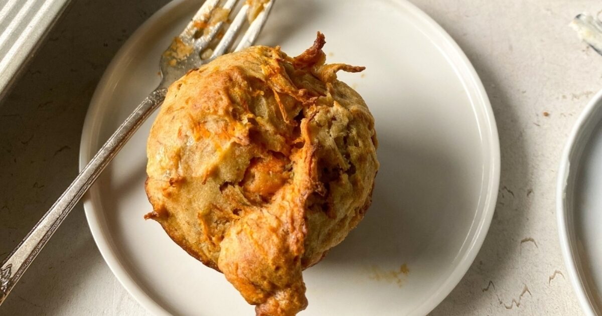 Banana Carrot Muffins Recipe | Eggland's Best