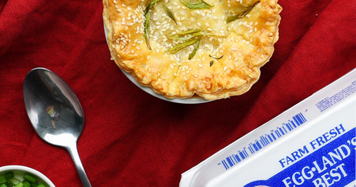 Egg Drop Soup Pot Pie Recipe | Eggland's Best
