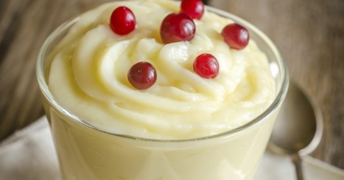 Lemon Chiffon with Fresh Berries Recipe | Eggland's Best