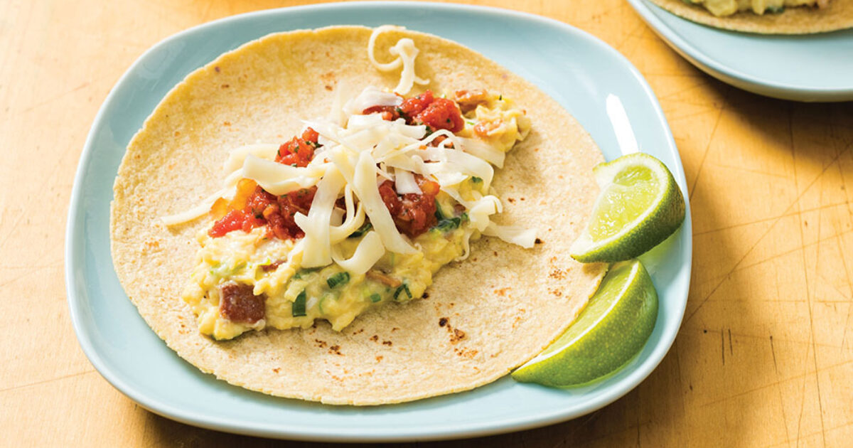 Bacon-and-Egg Breakfast Tacos Recipe | Eggland's Best