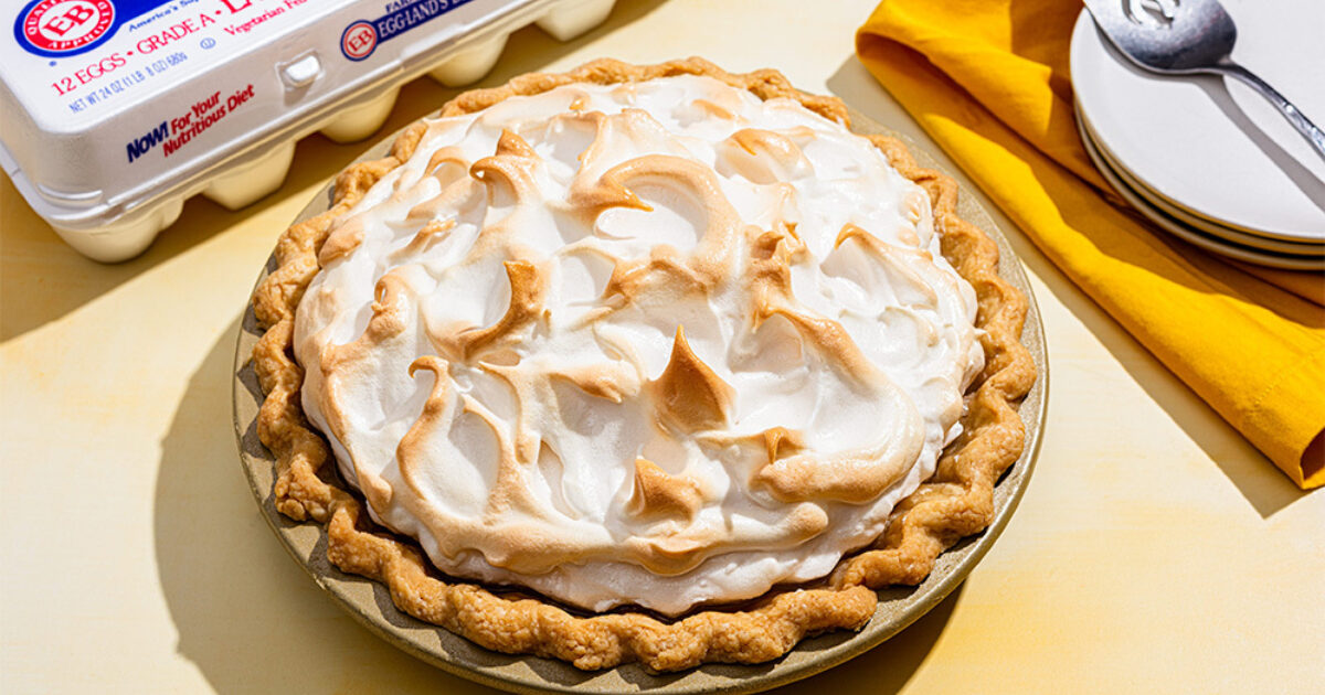 Lemon Meringue Pie Recipe | Eggland's Best