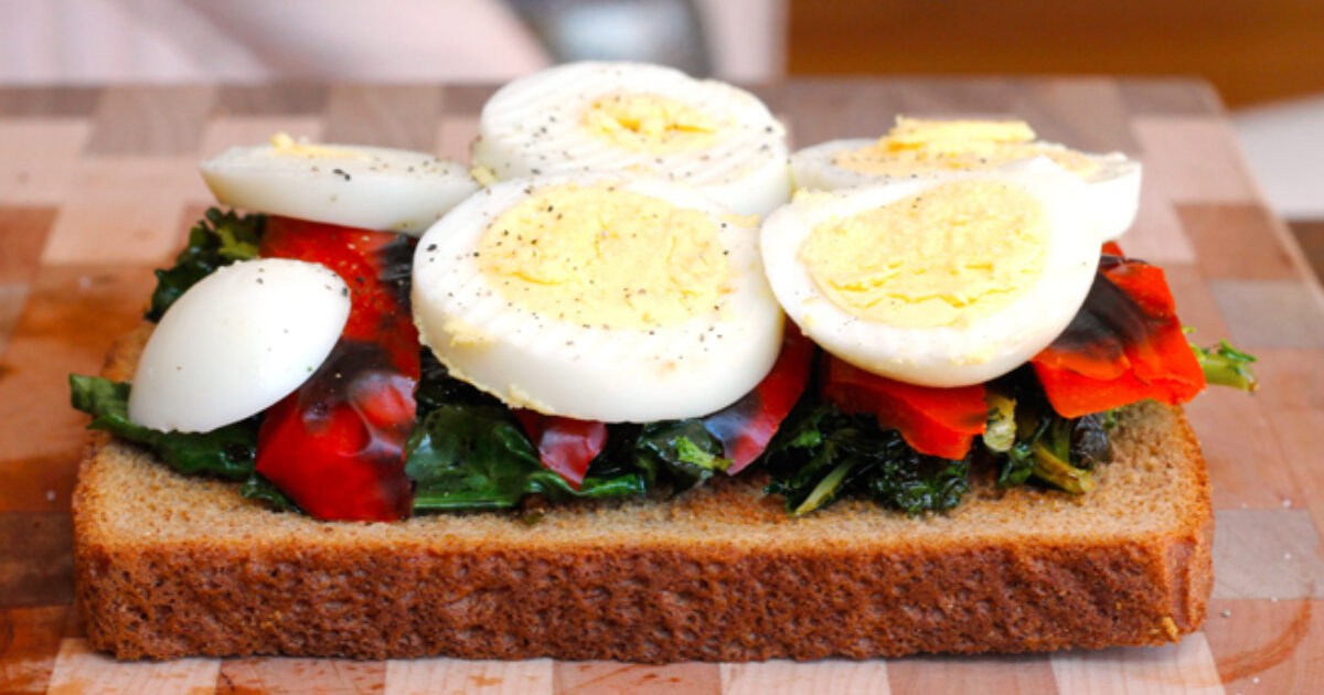 Veggie Breakfast Toast Recipe | Eggland's Best