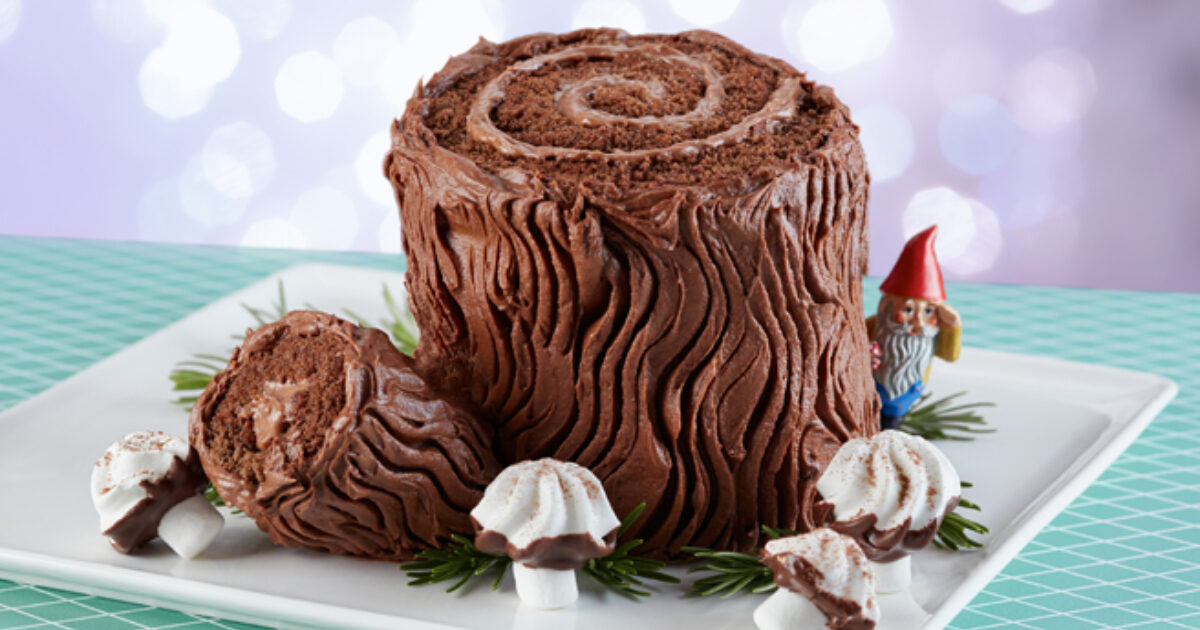 Yule Log Cake Recipe | Eggland's Best