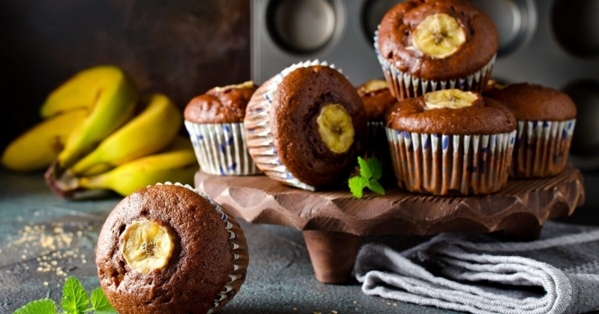 Chocolate Banana Muffins Recipe | Eggland's Best