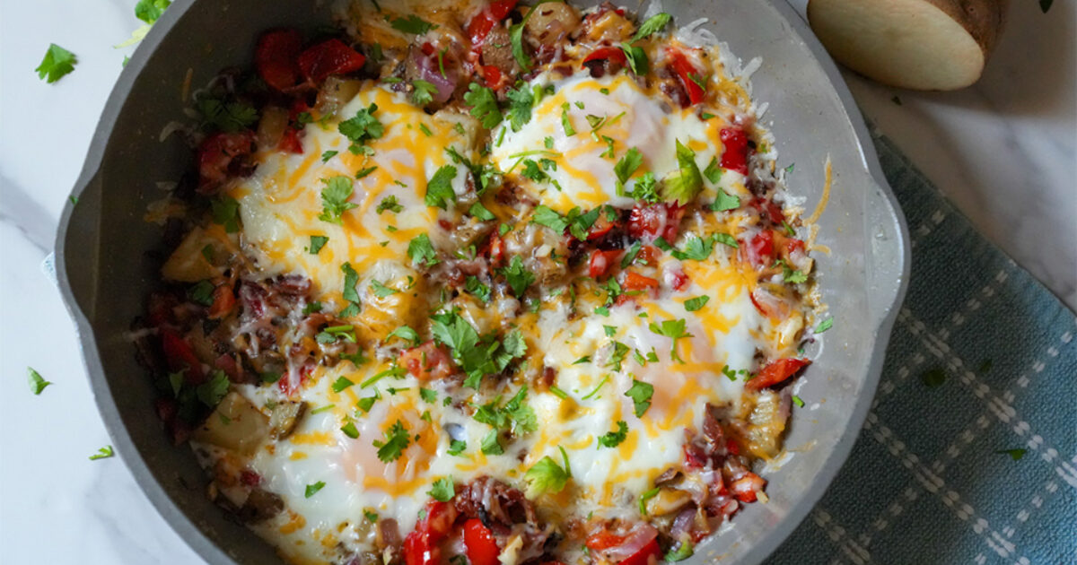 Chorizo Breakfast Skillet Recipe | Eggland's Best