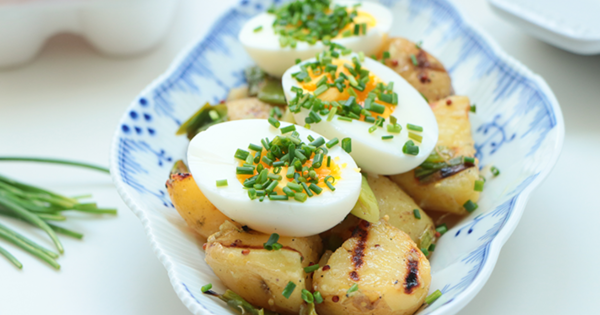 Grilled Potato Salad Recipe | Eggland's Best
