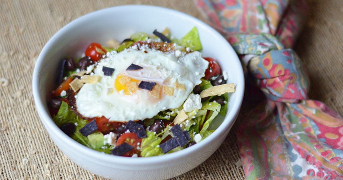 Huevos Rancheros-Inspired Chopped Salad Recipe | Eggland's Best