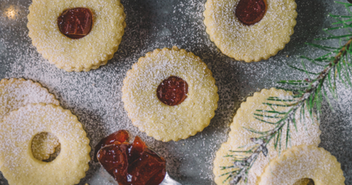 Gluten-Free Linzer Cookies Recipe | Eggland's Best
