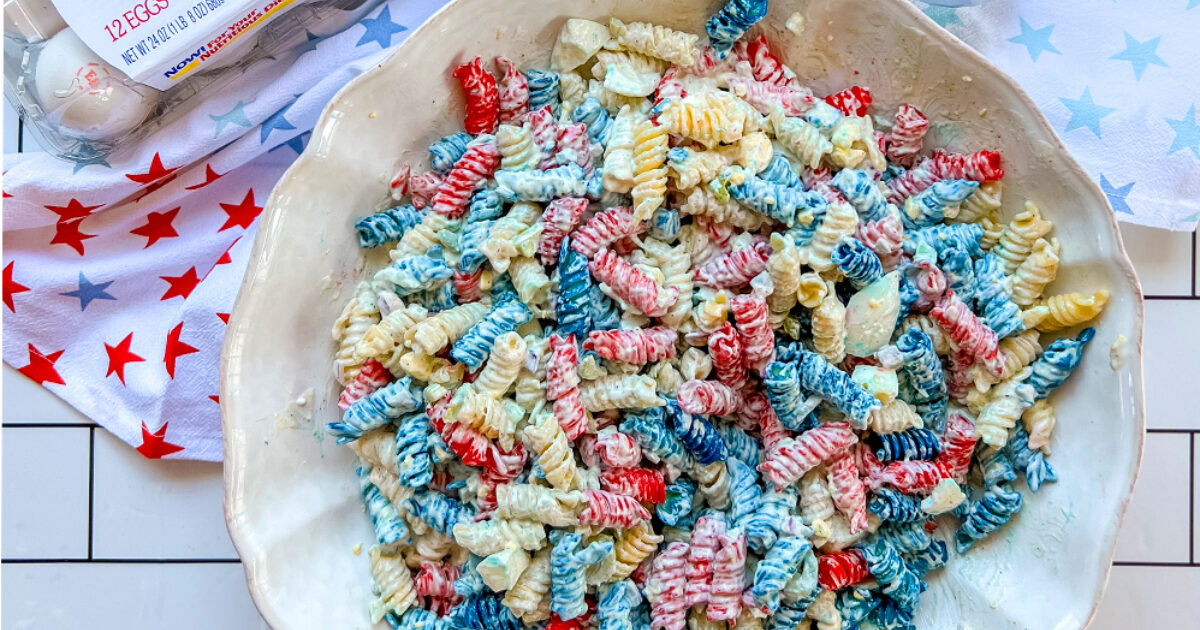 Red white and blue pasta salad Recipe | Eggland's Best