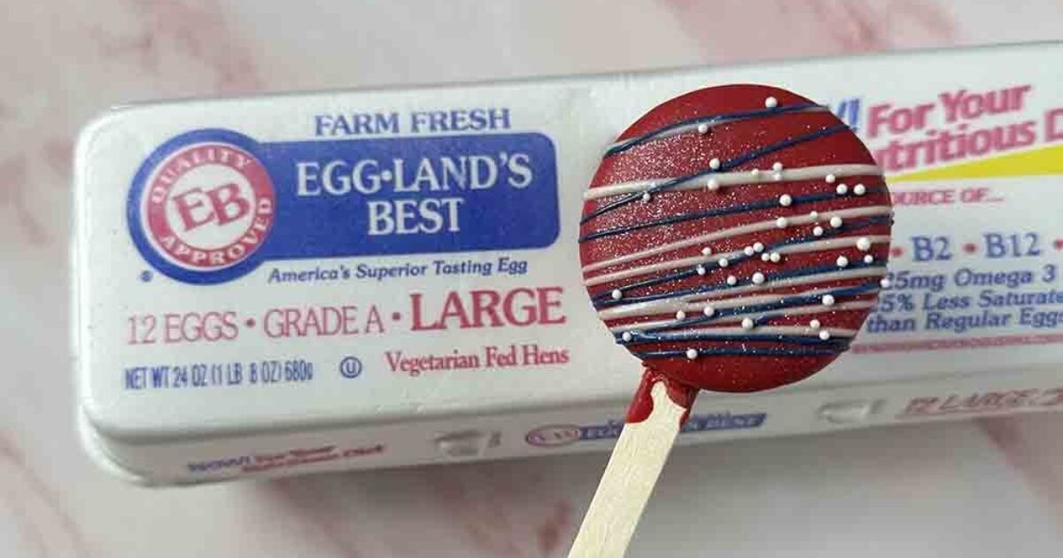 Patriotic Macaron Pops Recipe | Eggland's Best