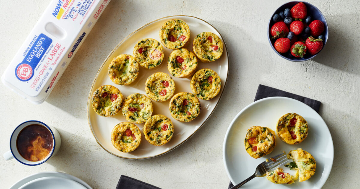 Margarita Pizza Egg Bites Recipe | Eggland's Best