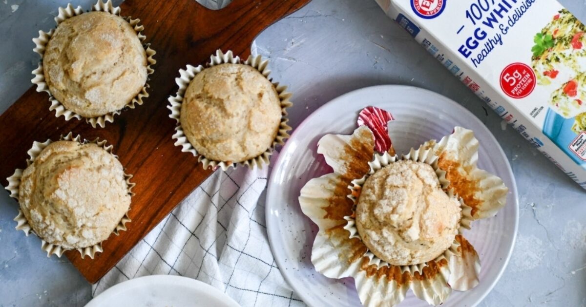 Vanilla Chai Muffins Recipe | Eggland's Best