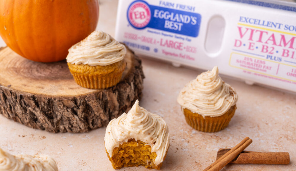 Photo of Pumpkin Muffins with Spiced Cream Cheese Frosting