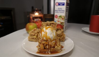 Apple crisp bars